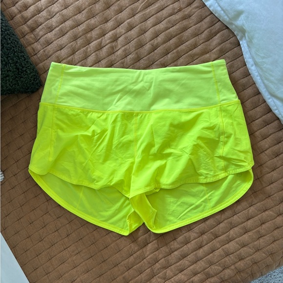 Lululemon Speed Up HR Lined Short 2.5” - Picture 2 of 5